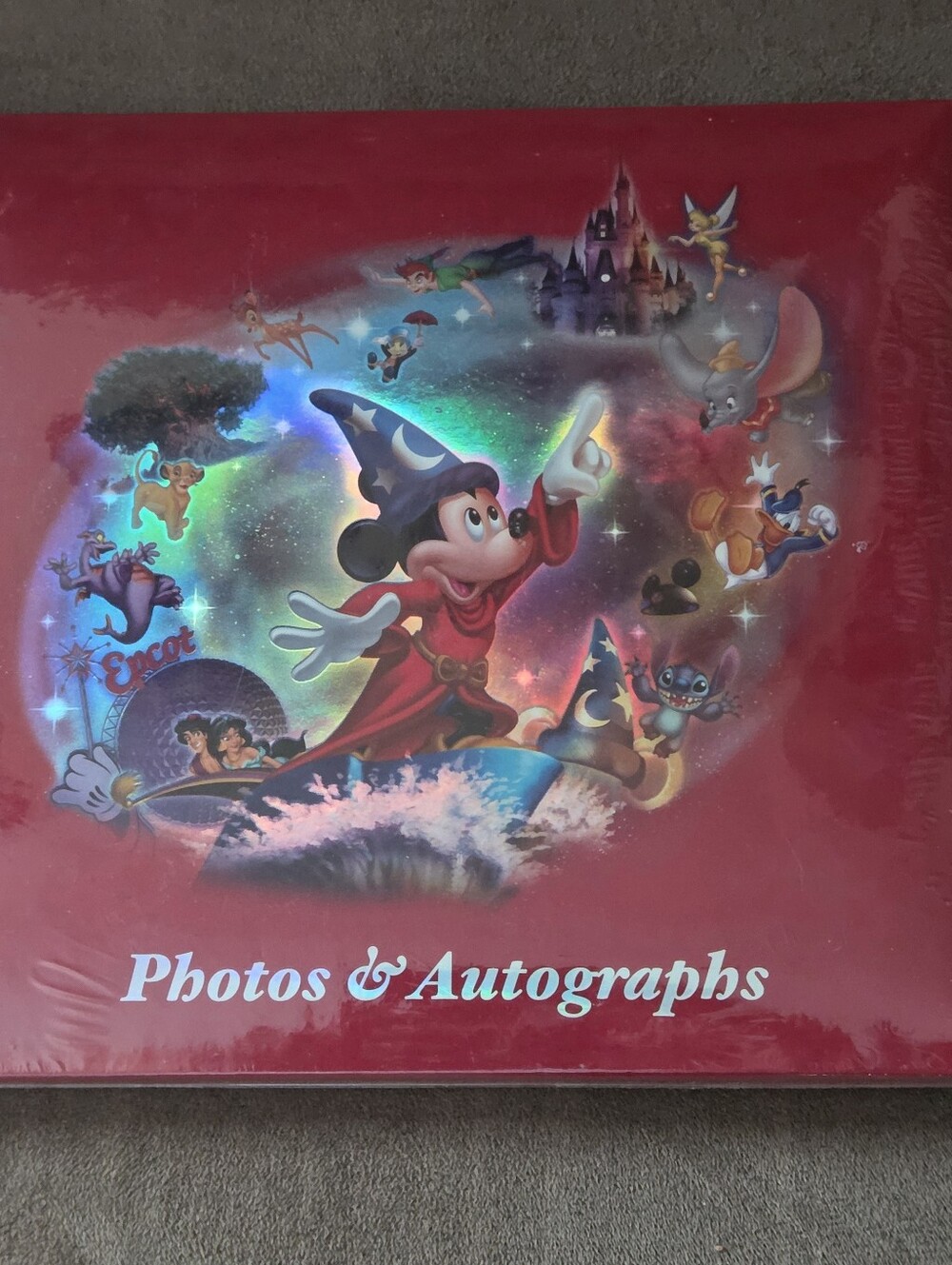 WALT DISNEY WORLD Where Magic Lives Photo & Autograph Scrapbook NEW
